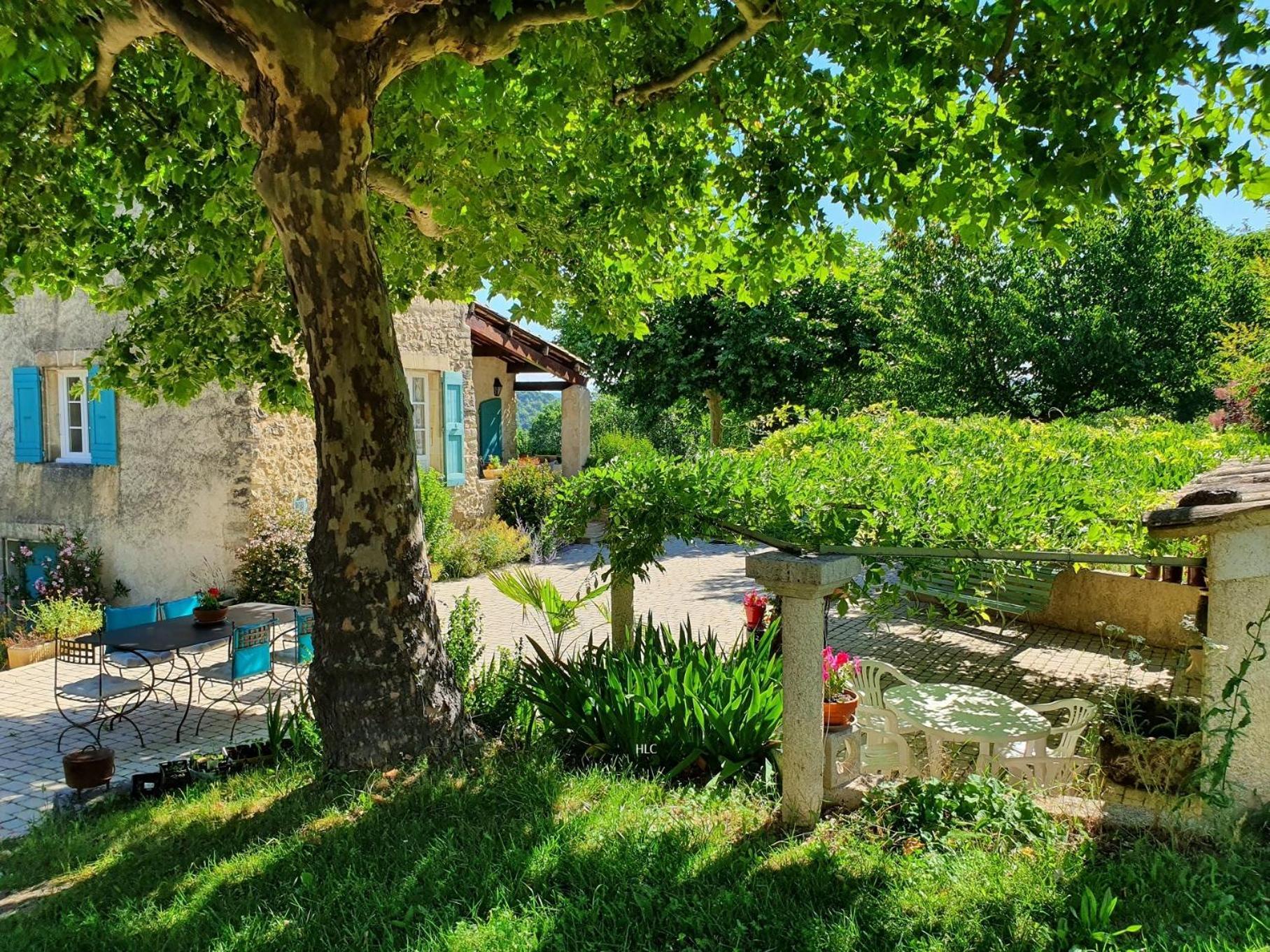 Les Demeures Du Clos Niozelles Exterior foto