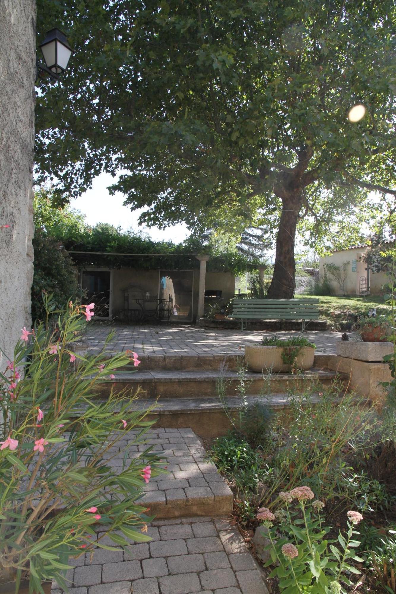 Les Demeures Du Clos Niozelles Exterior foto