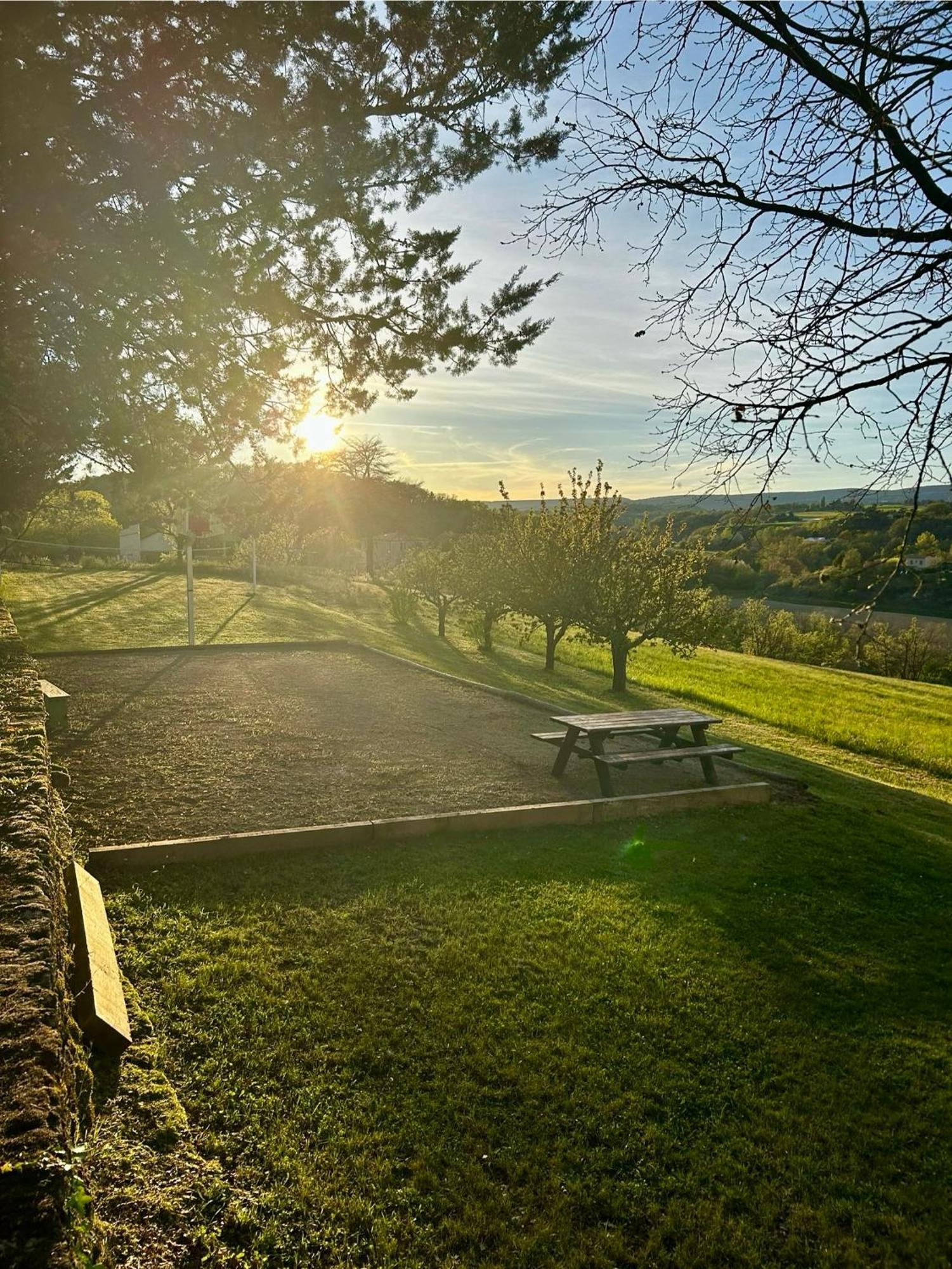 Les Demeures Du Clos Niozelles Exterior foto